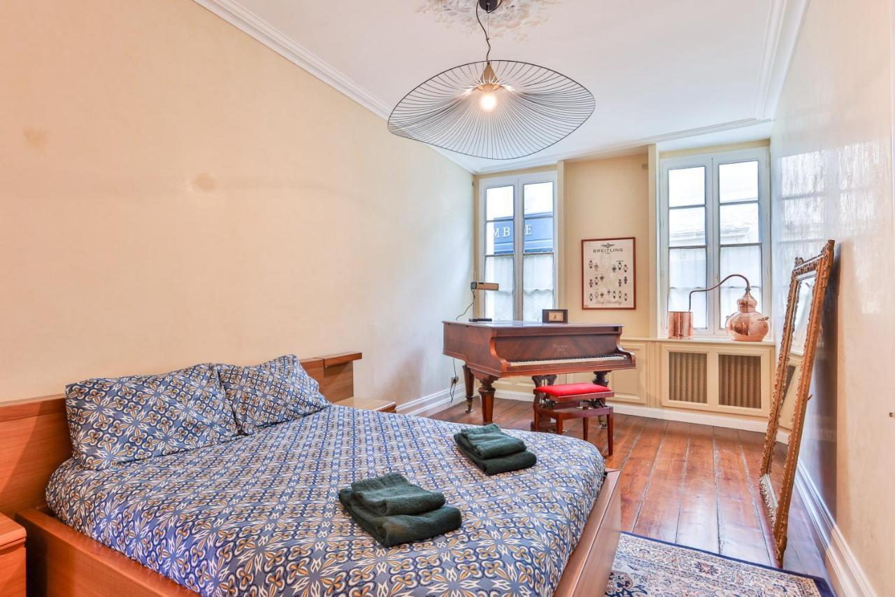 Appartement Le CORDON BLEU # Vieux-Cognac # Jardin Extérieur photo