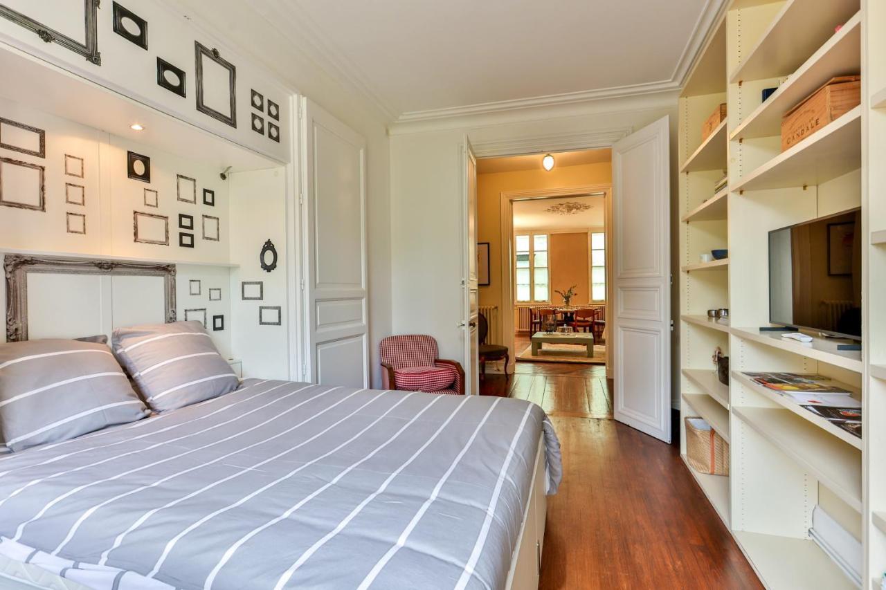 Appartement Le CORDON BLEU # Vieux-Cognac # Jardin Extérieur photo