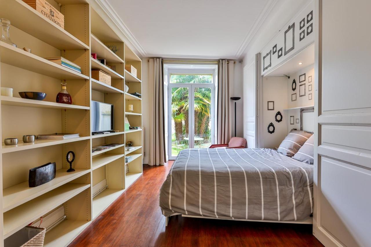 Appartement Le CORDON BLEU # Vieux-Cognac # Jardin Extérieur photo