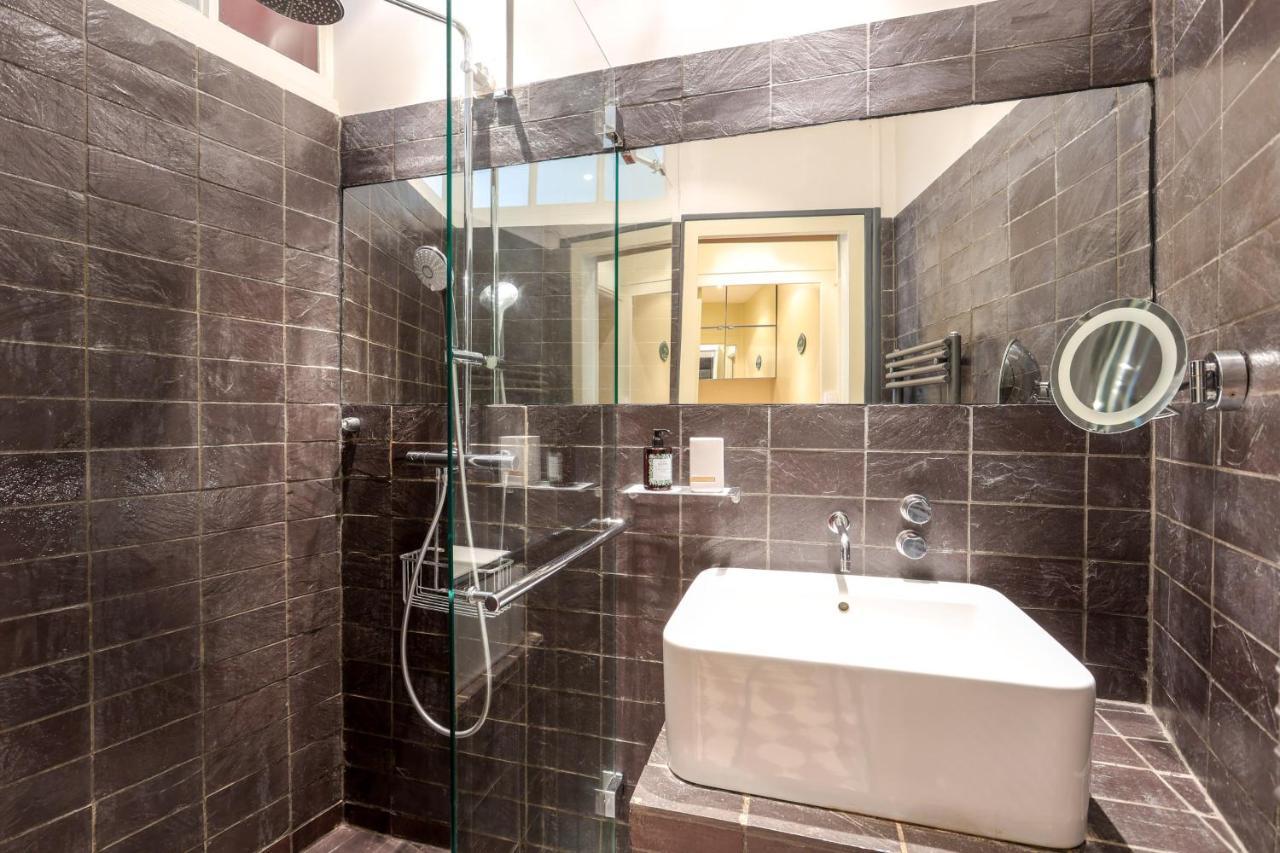 Appartement Le CORDON BLEU # Vieux-Cognac # Jardin Extérieur photo